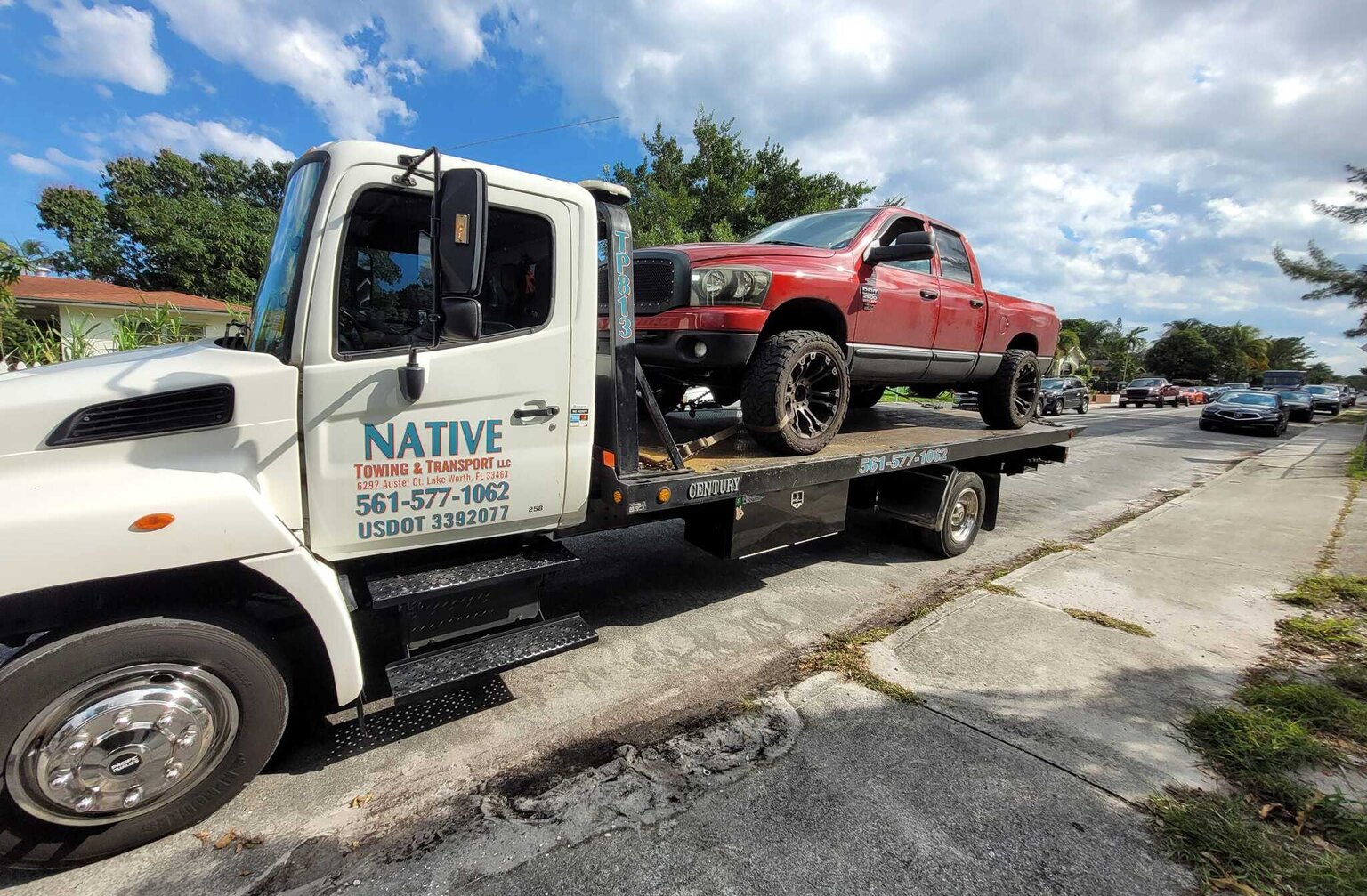 How Much Does a Tow Truck Typically Cost?