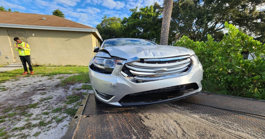 Car Accident Towing in Palm Beach County